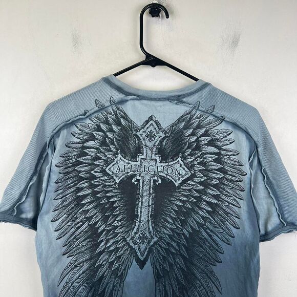 Affliction Angel Wings Cross Dip Dye Tee Jesse Pinkman Goth 2000s Y2k Size M - Picture 3 of 7